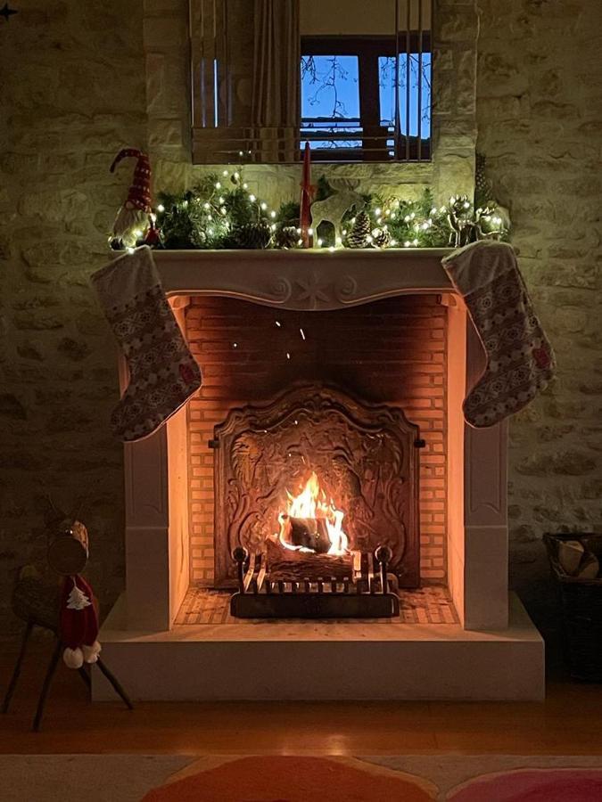 Uniquely Private Holiday Villa In The Charente Puyreaux Zewnętrze zdjęcie