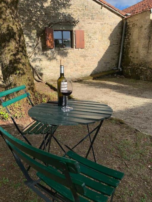 Uniquely Private Holiday Villa In The Charente Puyreaux Zewnętrze zdjęcie